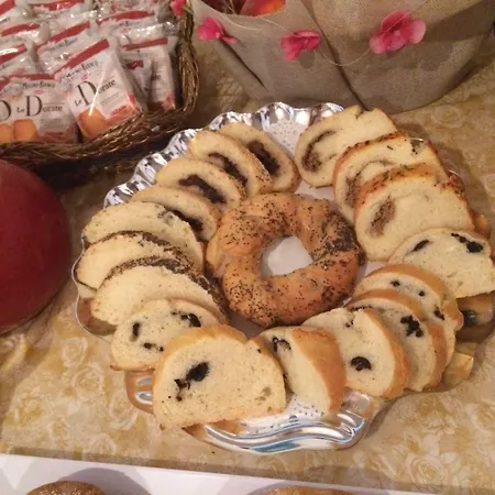 Corte Dossello 4* Massa Fiscaglia