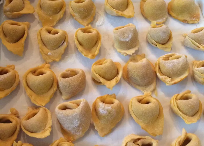 Corte Dossello 4* Massa Fiscaglia