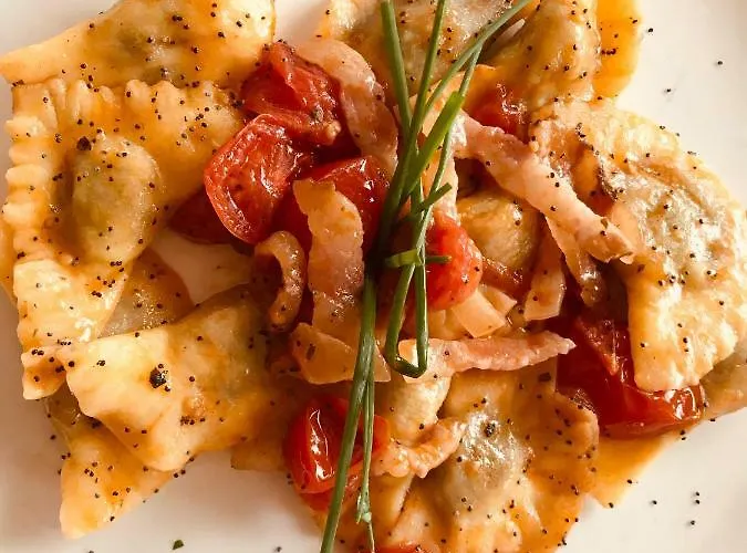 Corte Dossello 4* Massa Fiscaglia